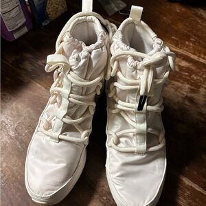 Nike Women's Off-White Sneakers